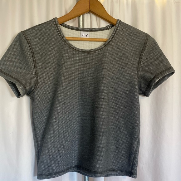 Grey TNA crop top. - Picture 1 of 2